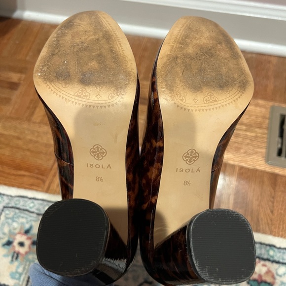 Isola Tortoise Shell Patterned Heels - Picture 5 of 5